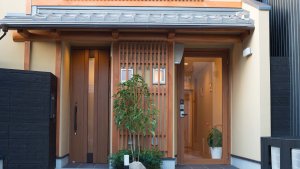 家族で自宅兼ゲストハウスをオープン。アットホームなおもてなしが評判の京アンスインを訪問しました。
