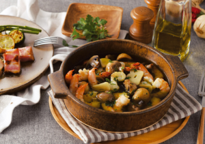 鍋、煮込み、グリル、スープ…あったか料理が恋しい季節！ほっこり和む冬の食器